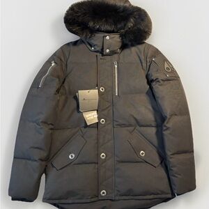 Moose Knuckles_3Q Down Jacket With Real Blue Fox Fur - Men